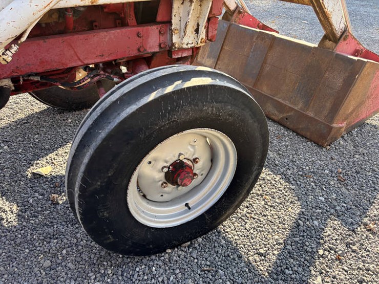 #10957-•-ih-656-image-16