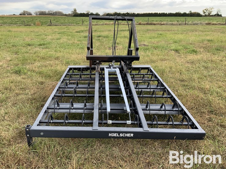 hoelscher-210-bale-grapple-forks-image-2