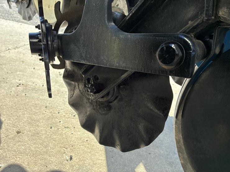 2014-kinze-3000-image-39