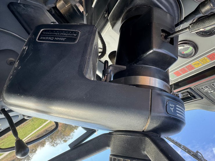 caterpillar-20-image-47