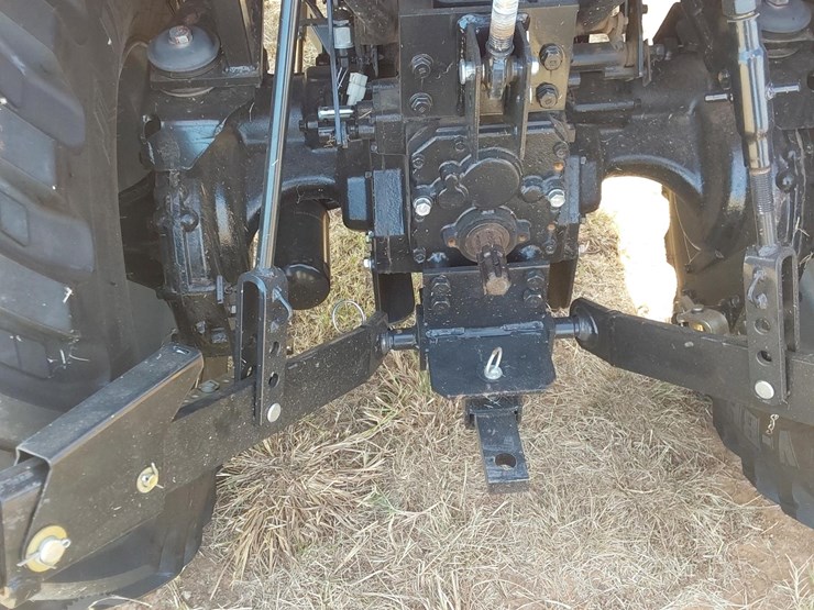 2023-mahindra-1635-hst-image-7