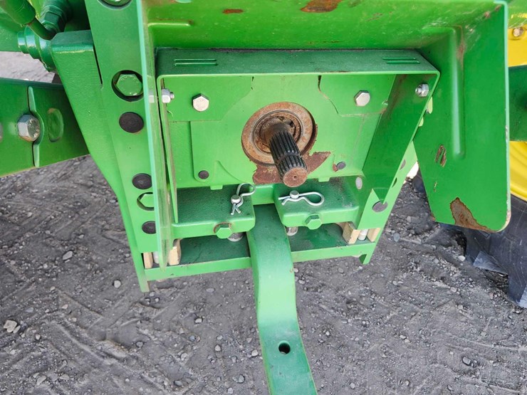 2023-john-deere-6145m-image-17