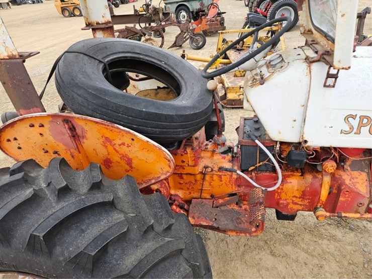 #3097-•-ih-wd4-tractor-image-18