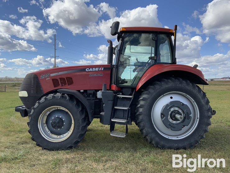 2010-case-ih-magnum-225-cvt-image-8