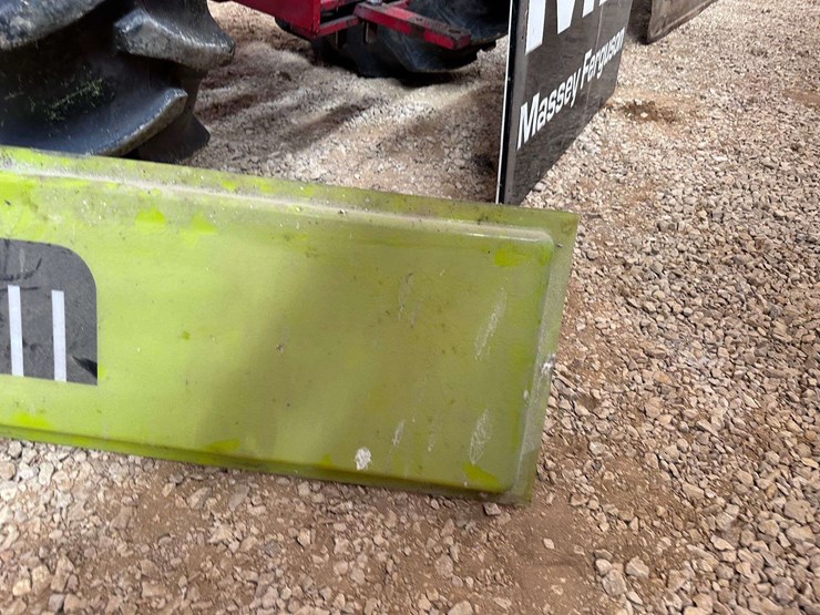 white-machinery-bubble-panel-image-6