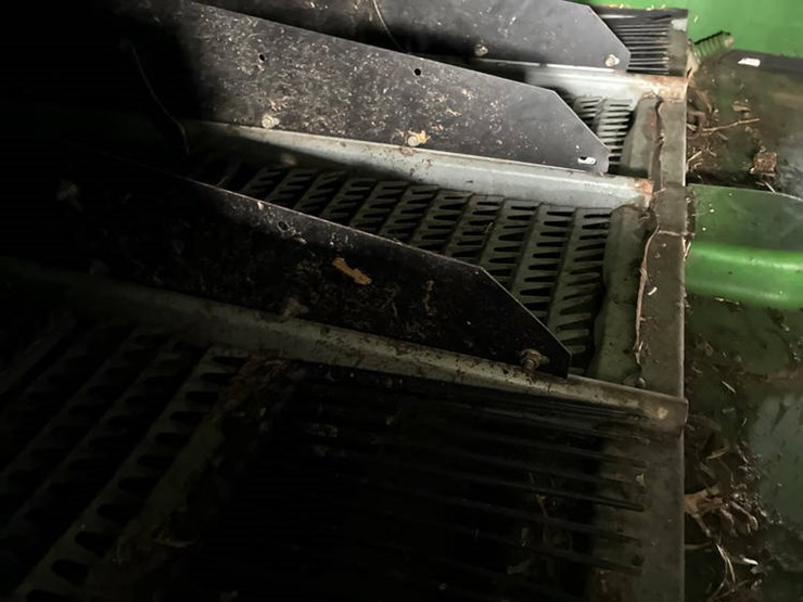 2009-john-deere-9770-sts-image-63