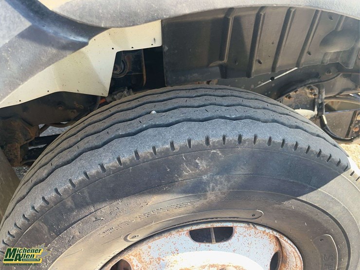 2008-international-workstar-7500-image-10