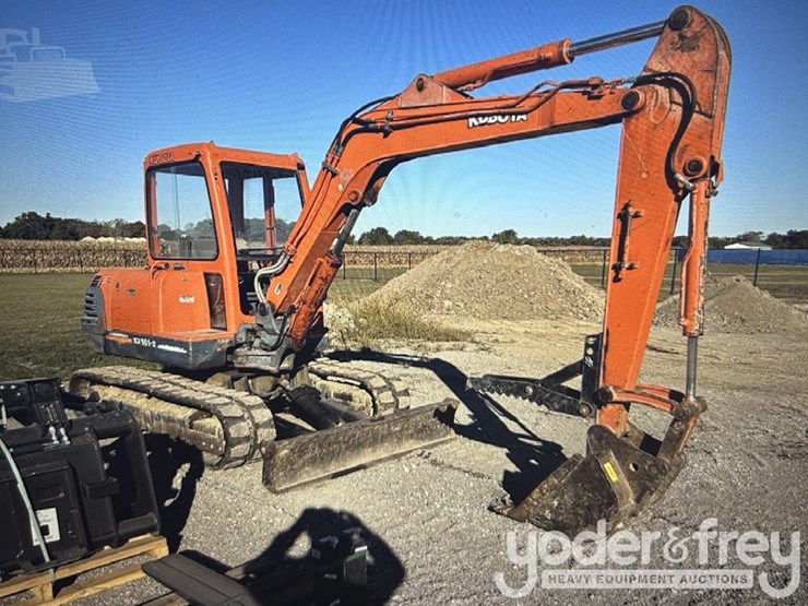1997-kubota-kx161-2-image-1