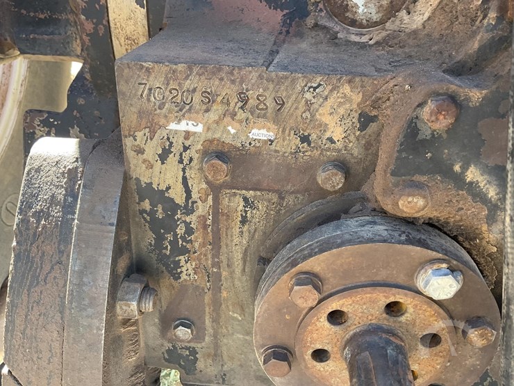 allis-chalmers-7020-image-5