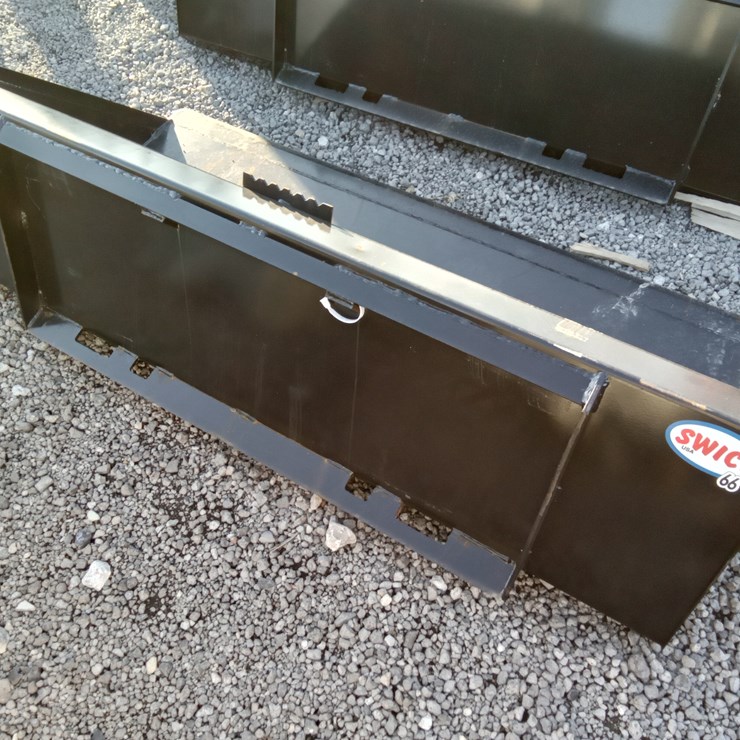 #832 • SWICT 66" SS MOUNT BUCKET