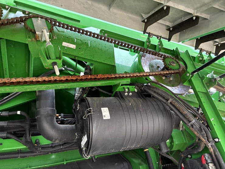 2018-john-deere-s780-image-52