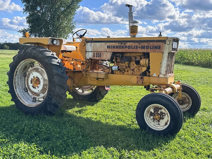 minneapolis-moline-g550-image-52