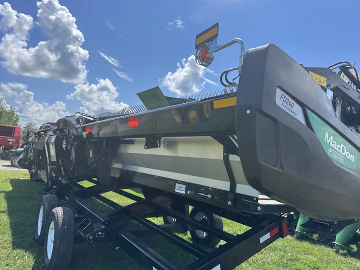 2023-mac-don-fd240-image-32