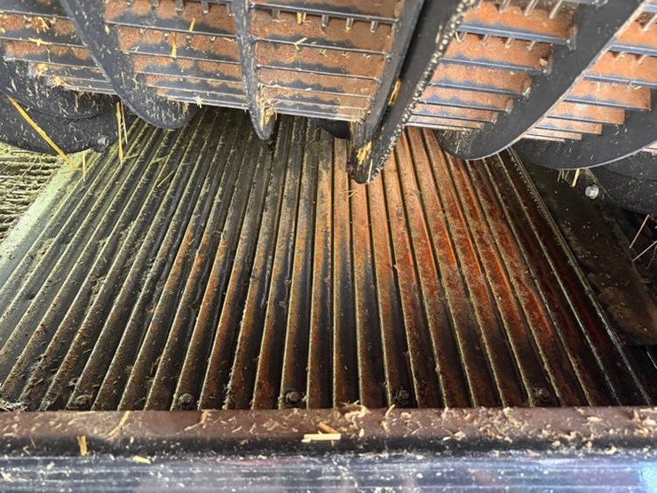 2023-case-ih-8250-image-31