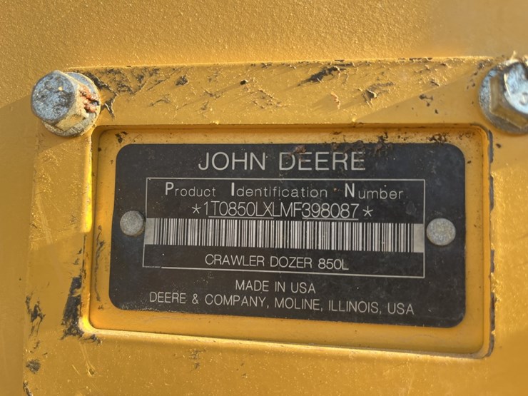 2021-deere-850l-wlt-image-15