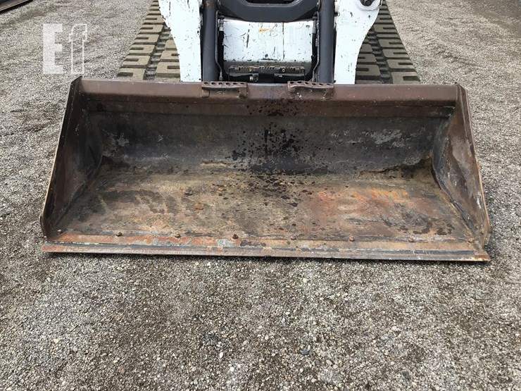 2017-bobcat-t740-image-9