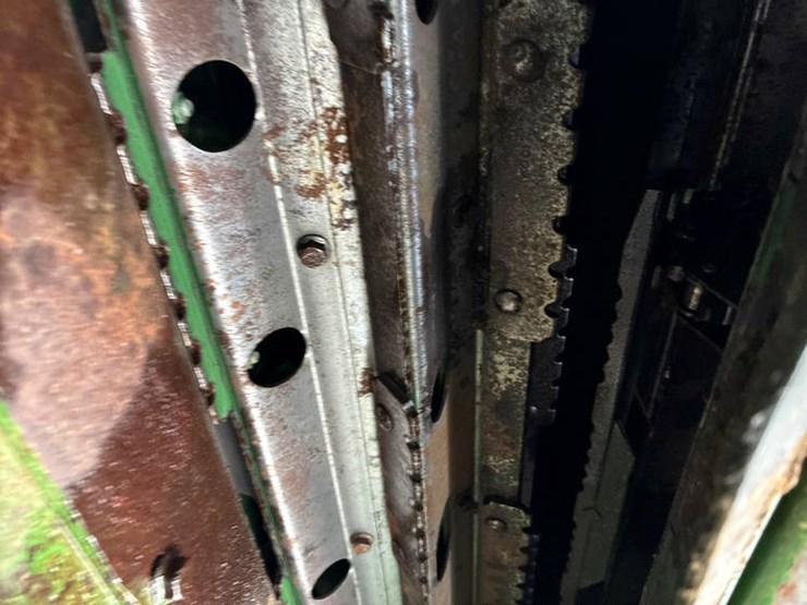 2018-john-deere-s780-image-23