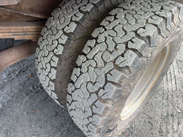 2015-chevrolet-3500hd-image-11