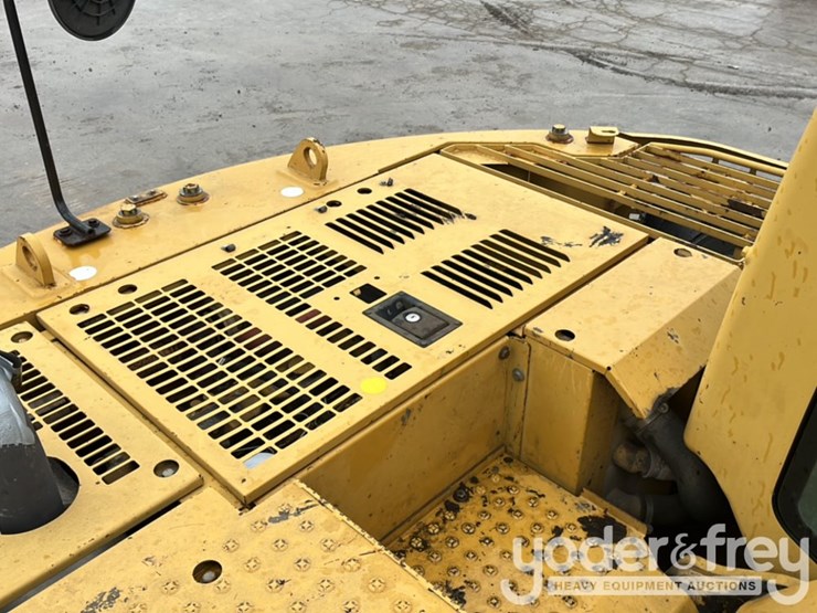 2006-caterpillar-321c-lcr-image-17