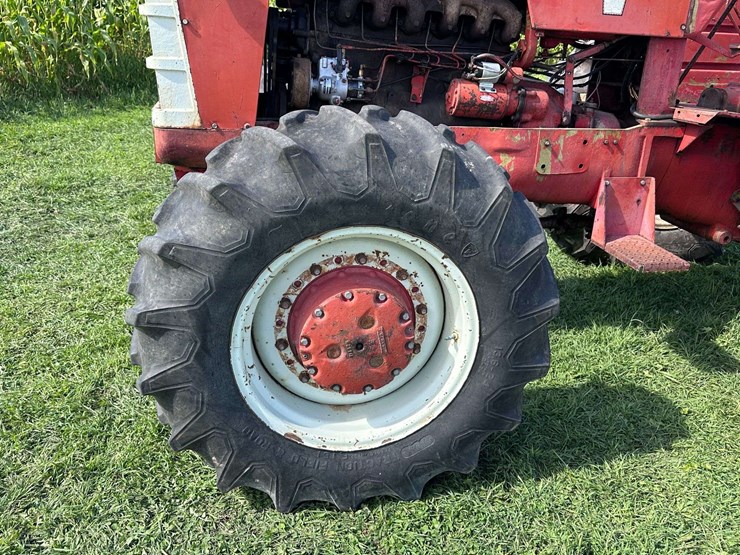 cockshutt-1750-image-13