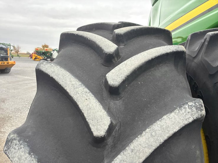 2008-john-deere-9870-sts-image-10