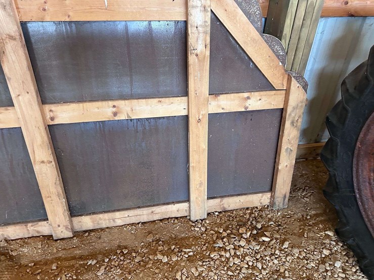 reproduction-oliver-“finest-in-farm-machinery”-road-sign-image-14