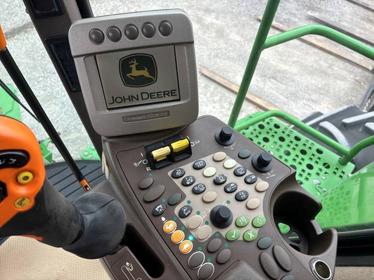 2008-john-deere-9870-sts-image-33