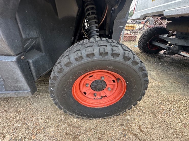 bobcat-3400-image-33