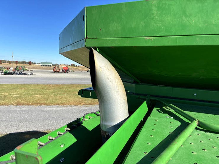 2010-john-deere-2010-image-97