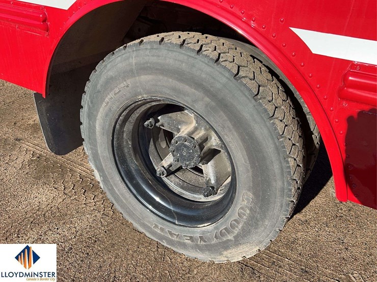 1987-international-1753-image-35