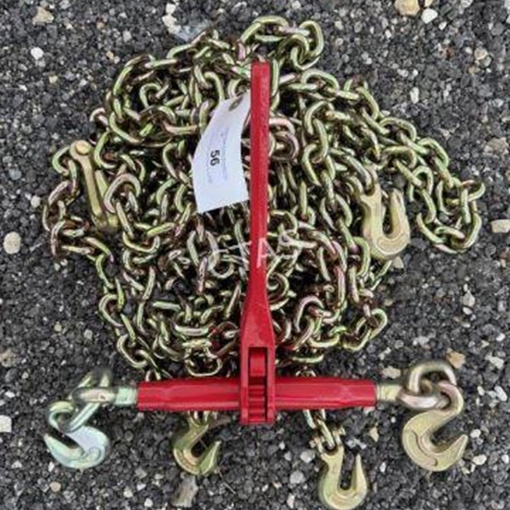 #56 • (2) 3/8" 20' Chains & (1) 9,200 lb Boomer