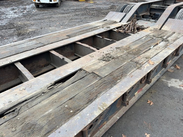 2001-rogers-lowbed-image-22