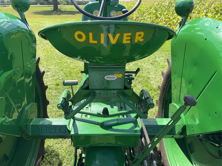 oliver-super-88-image-66