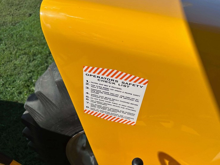 minneapolis-moline-g940-image-58