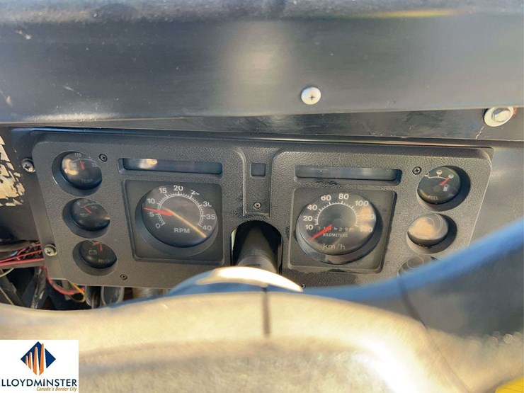 1987-international-1753-image-8