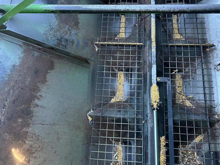 2010-parker-1348-image-43