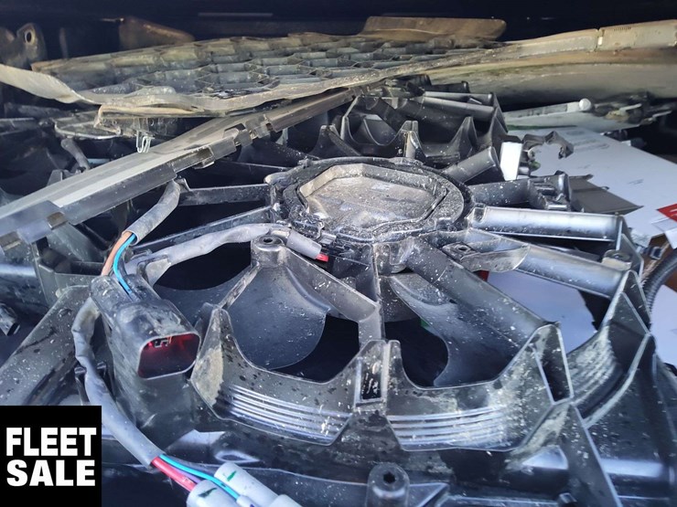 2025-chevrolet-silverado-1500-image-18