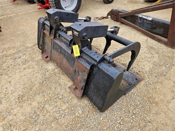 #3103-•-66"-grapple-bucket-image-5