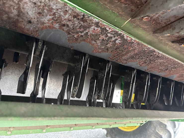 2004-john-deere-9660-sts-image-34