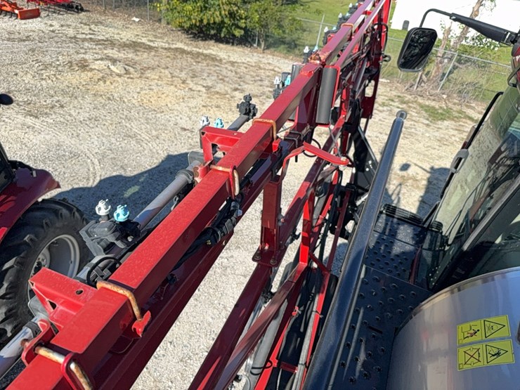 2023-case-ih-4350-patriot--sprayer-image-161