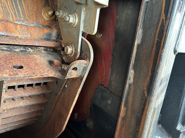 2019-case-ih-8250-image-105