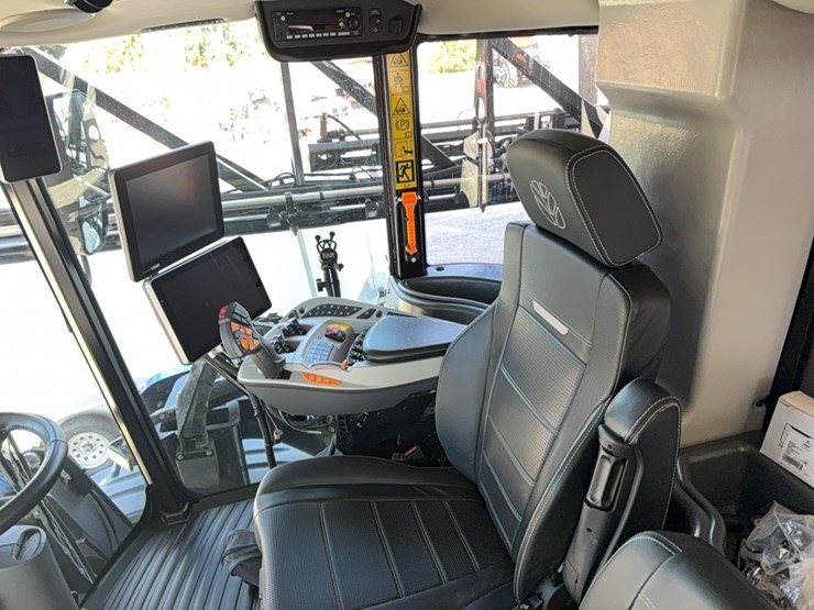 2023-new-holland-sp.310f-image-152