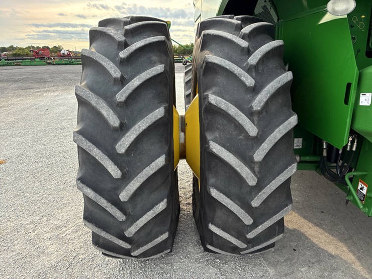 2018-john-deere-s780-image-34