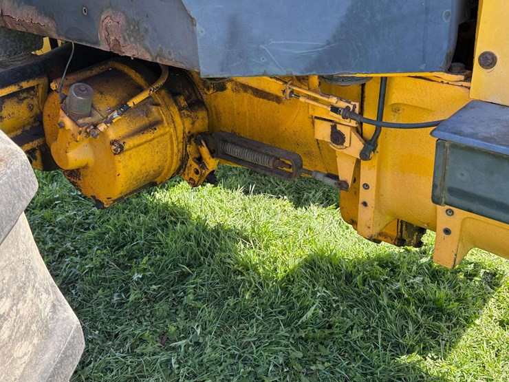 white-american-80-image-36