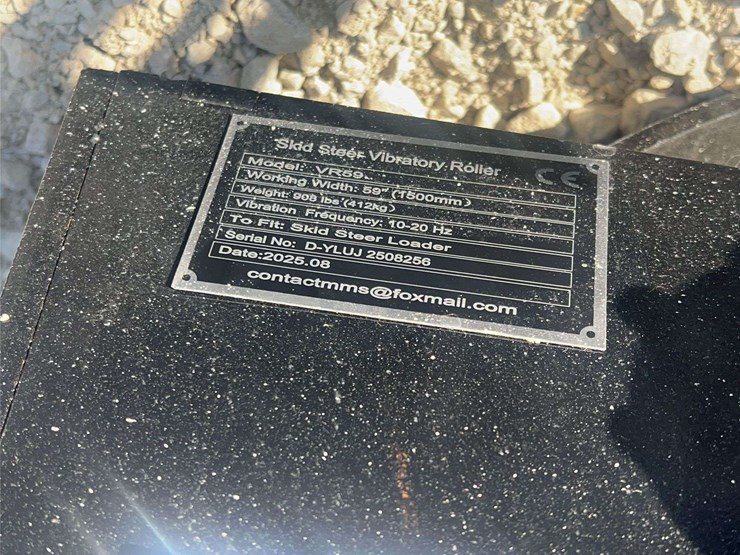 skid-steer-vibratory-roller-image-6