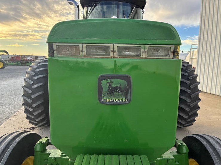 1994-john-deere-4560-image-13