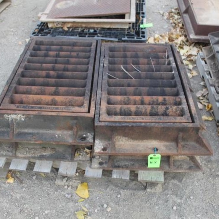 (4) 20x32 Grates