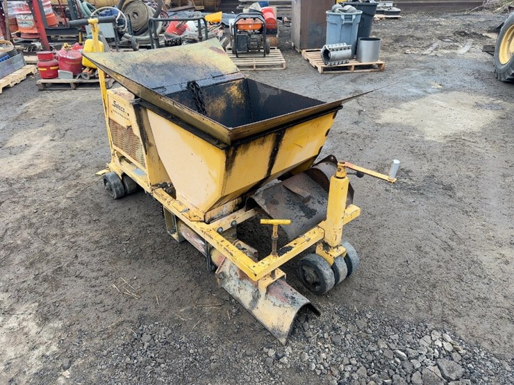 salsco-cobra-curber-curbing-machine-image-3