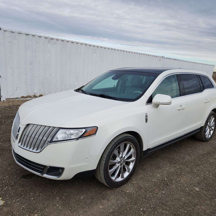 2012 LINCOLN MKT