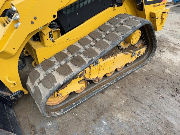 2017-caterpillar-289d-image-16